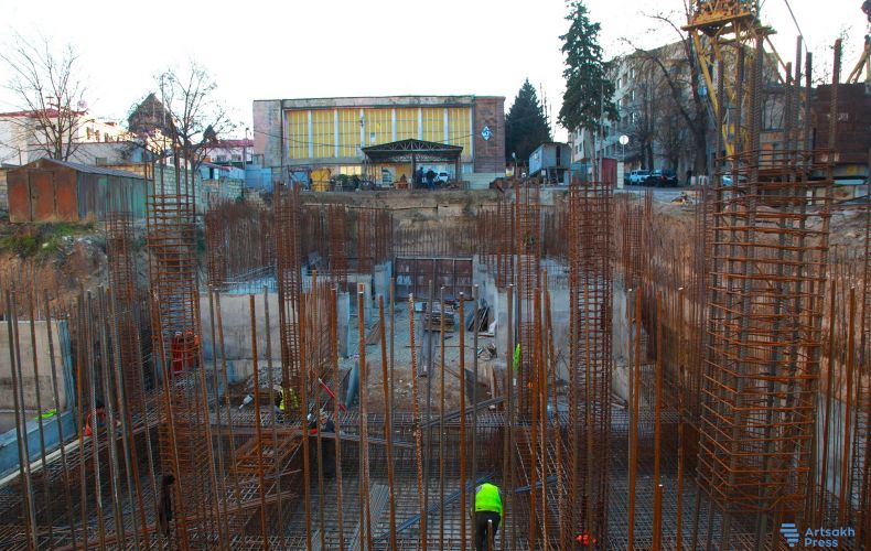 The construction of a new apartment building underway in Stepanakert (Photos)