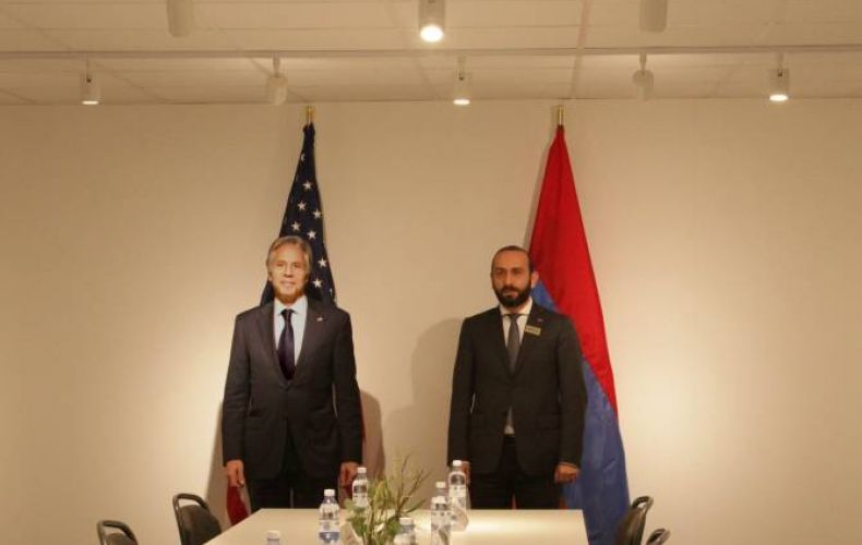 Глава МИД Армении провел встречу с госсекретарем США