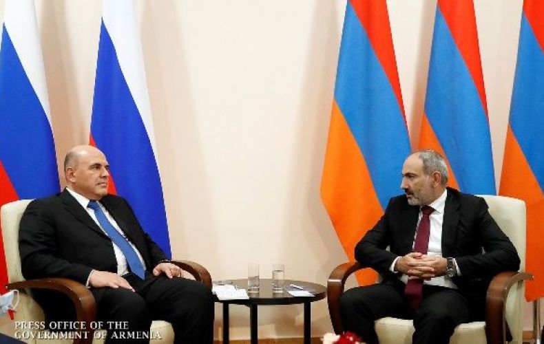 Nikol Pashinyan, Russian PM Mikhail Mishustin hold phone conversation