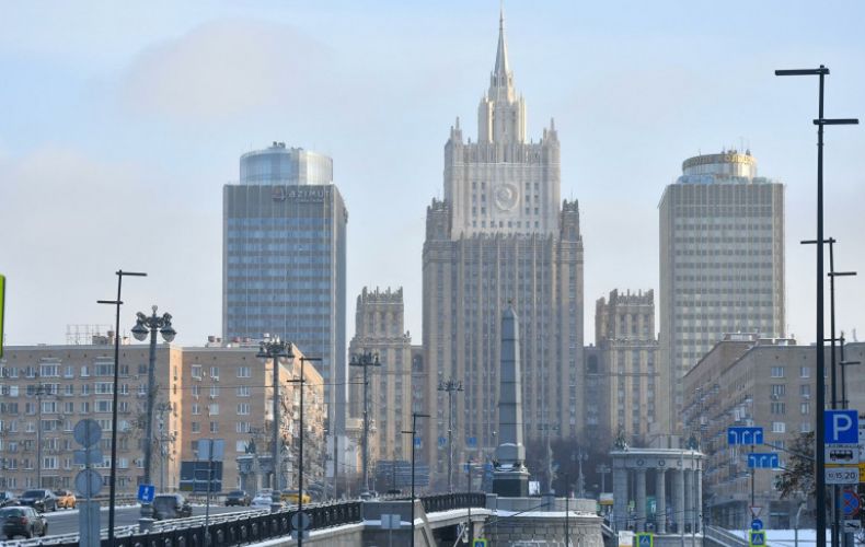 ՌԴ ԱԳՆ-ն հերքել է ամերիկյան պարբերականի լուրն Ուկրաինայից ռուս դիվանագետների և նրանց ընտանիքների դուրս բերման մասին
