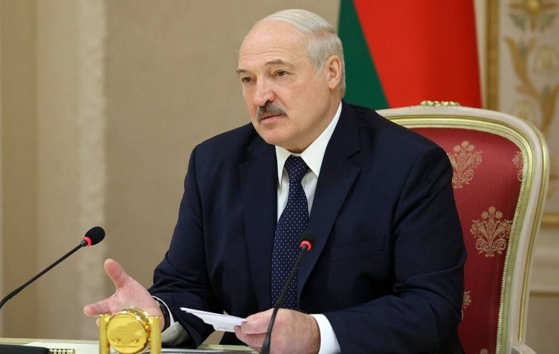 Lukashenko calls to create task force to protect border with Ukraine