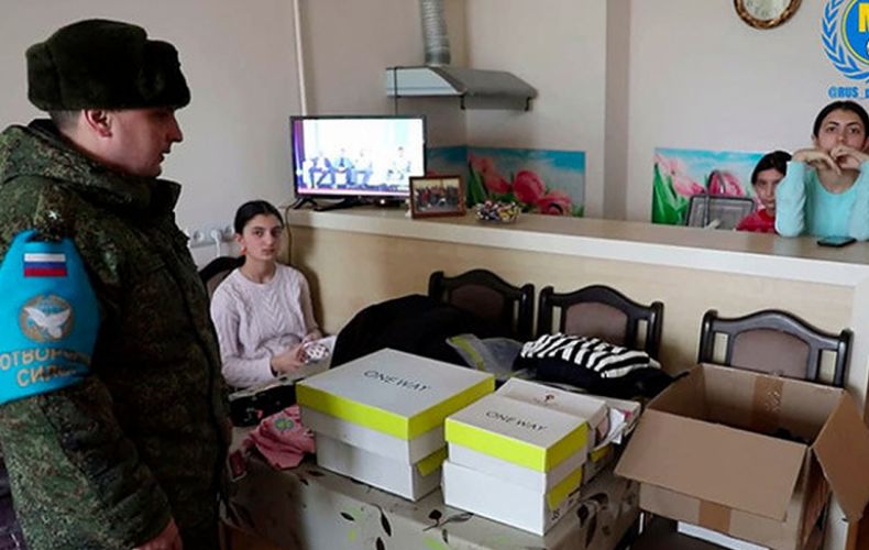 Russian peacekeepers provided humanitarian assistance to a large family in Artsakh