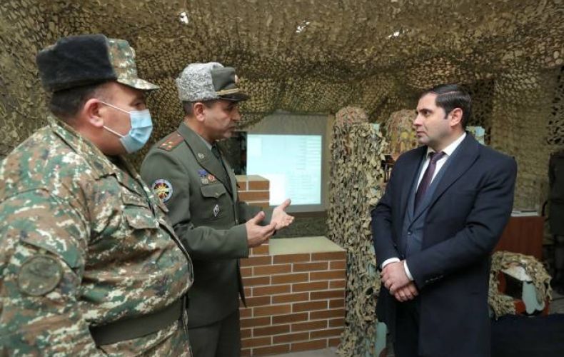 Սուրեն Պապիկյանն այցելել է Վազգեն Սարգսյանի անվան ռազմական համալսարան


