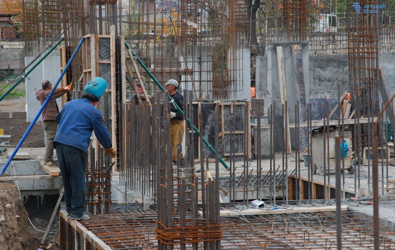 The construction of a new residential district on Stepanakert's Tigran Mets Street underway
