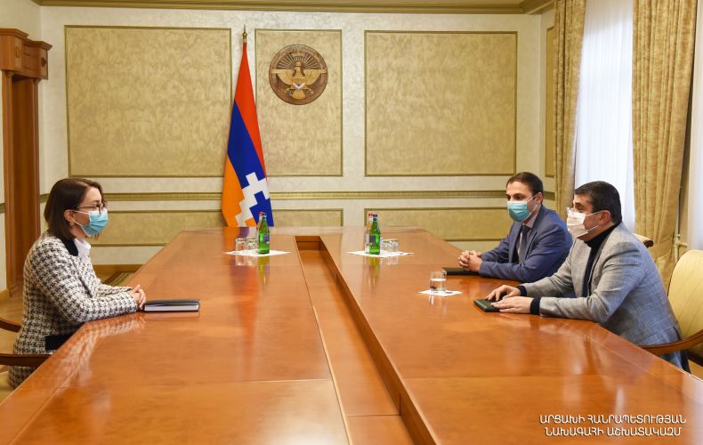 Президент Арутюнян принял новоизбранного защитника прав человека РА Кристине Григорян