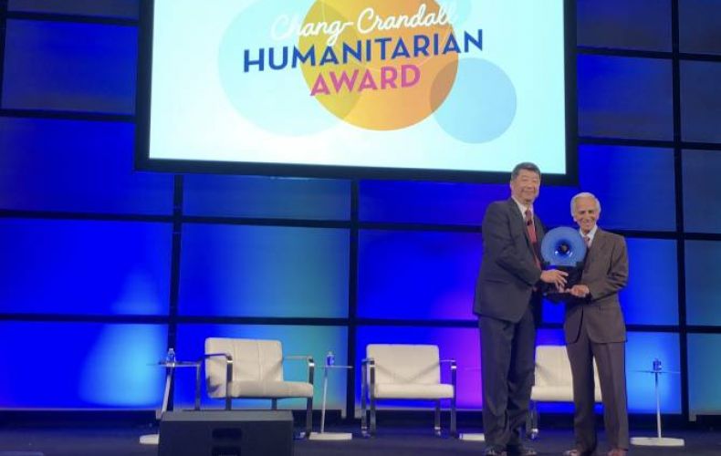 Американский офтальмолог армянского происхождения удостоен Гуманитарной премии Чанга-Крэндалла 2022 года