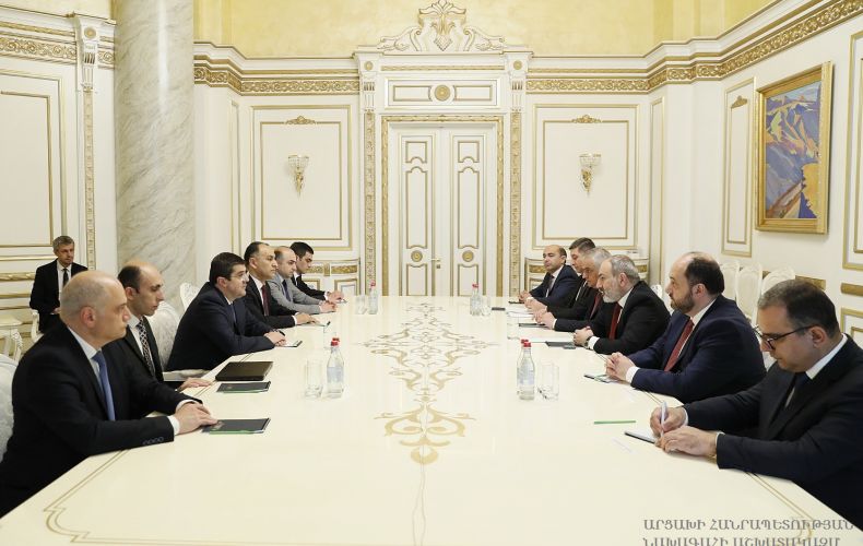 Главным бенефициаром урегулирования нагорно-карабахского конфликта является народ Арцаха. В Ереване состоялась встреча делегаций, возглавляемых руководителями Арцаха и Армении