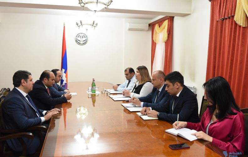 В Правительстве Республики Арцах состоялось обсуждение с участием министра труда и социальных вопросов Республики Армения