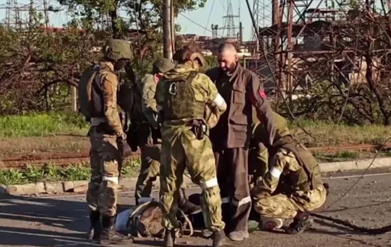 Минобороны РФ опубликовало кадры сдачи в плен последних украинских военных с 