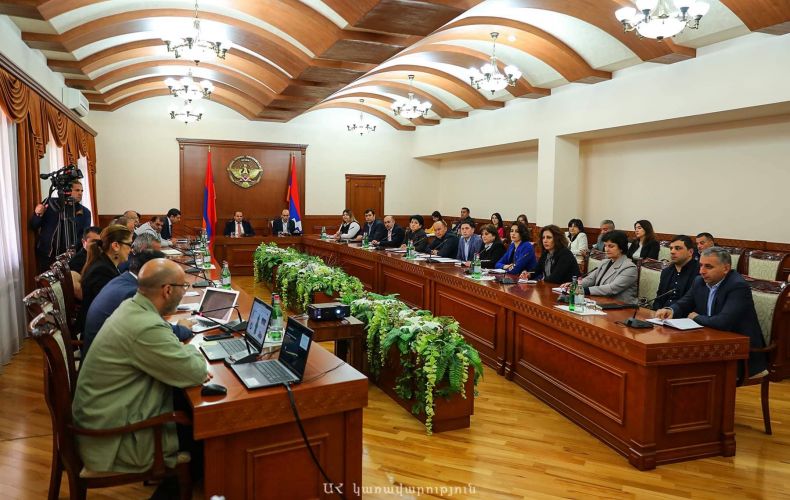 Պետական նախարարի մոտ քննարկվել են ժողովրդագրության ռազմավարության մշակման շուրջ Արցախի ու Հայաստանի կառավարությունների համագործակցության հնարավորությունները