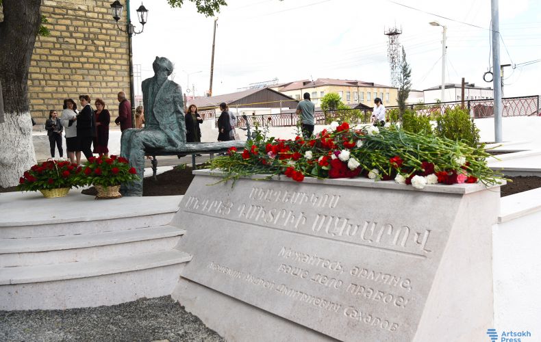 В Степанакерте состоялась торжественная церемония открытия памятника Андрею Сахарову