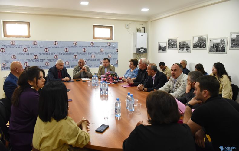 Союз журналистов Арцаха отметил профессиональный день журналиста