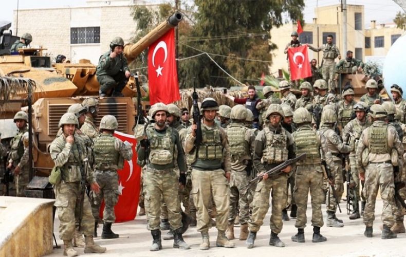 Турция прекратила операции на севере Сирии из-за недовольства России: Hürriyet