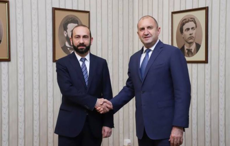 Armenian FM meets with Bulgarian President