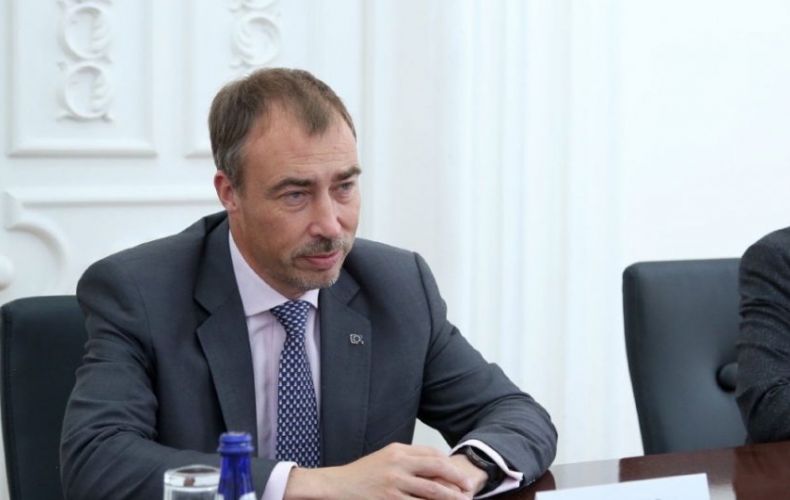 ЕС приветствовал встречу 40 армянских и азербайджанских экспертов в Грузии