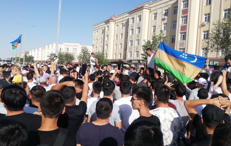 Ուզբեկստանում Կարակալպակստանի կարգավիճակի փոփոխությայն դեմ բողոքի ակցիաներ են ընթանում