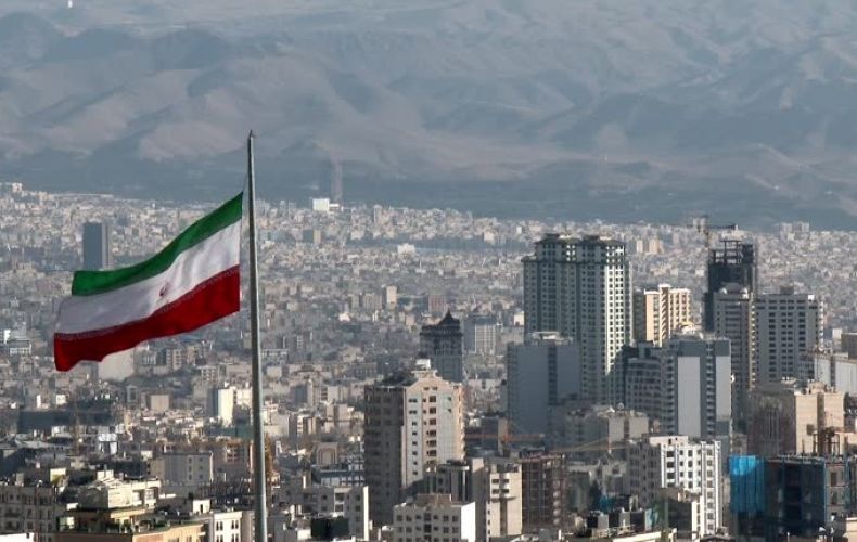 В Иране по подозрению в шпионаже задержали нескольких иностранных дипломатов — СМИ