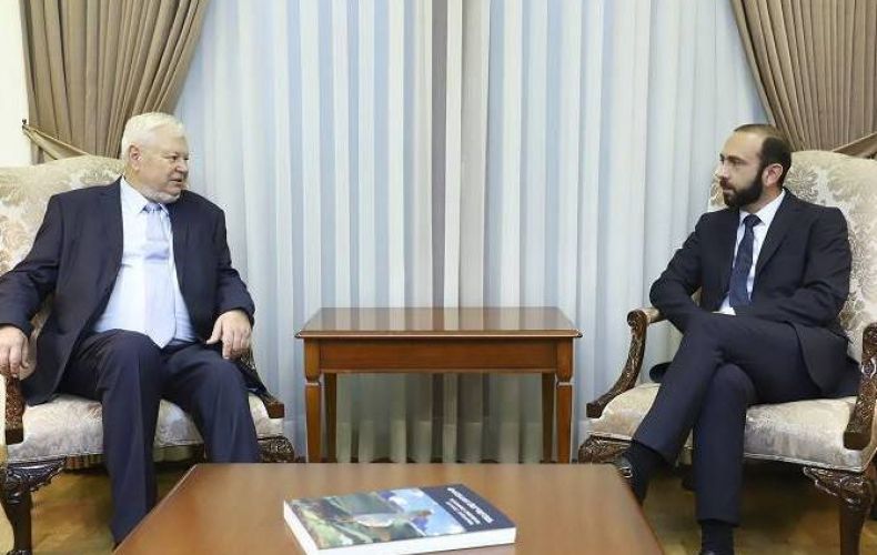 Министр ИД Армении на встрече с Анджеем Каспршиком осудил попытки Азербайджана дестабилизировать ситуацию