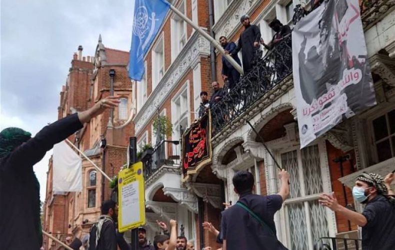 Azerbaijani Embassy attacked by Mahdi Servants Union Shia group in London