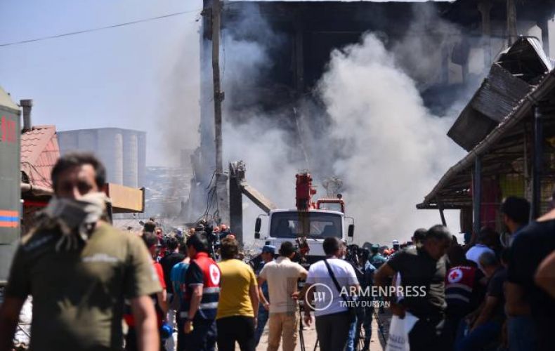 3 people unaccounted for after market blast