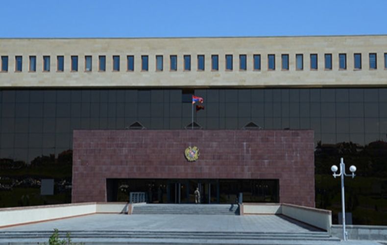 Azerbaijan hands over bodies of 95 servicemen to Armenia