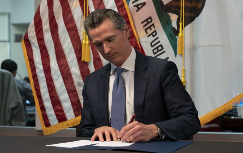 Կալիֆորնիայի նահանգապետը ստորագրել է Ապրիլի 24-ը Ցեղասպանության զոհերի հիշատակի օր սահմանելու օրինագիծը

