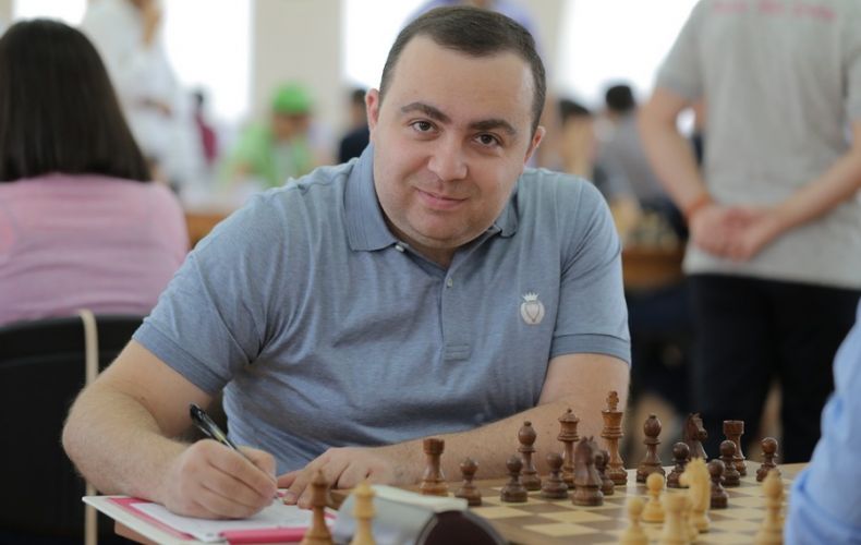 Тигран Петросян - единоличный лидер турнира «ChessMood»