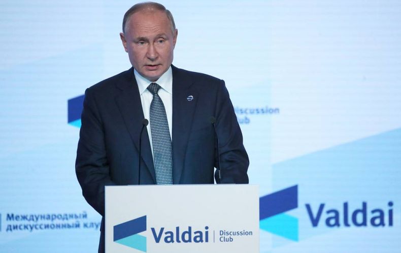 Путин выступит с обширной речью и ответит на вопросы на пленарной сессии 