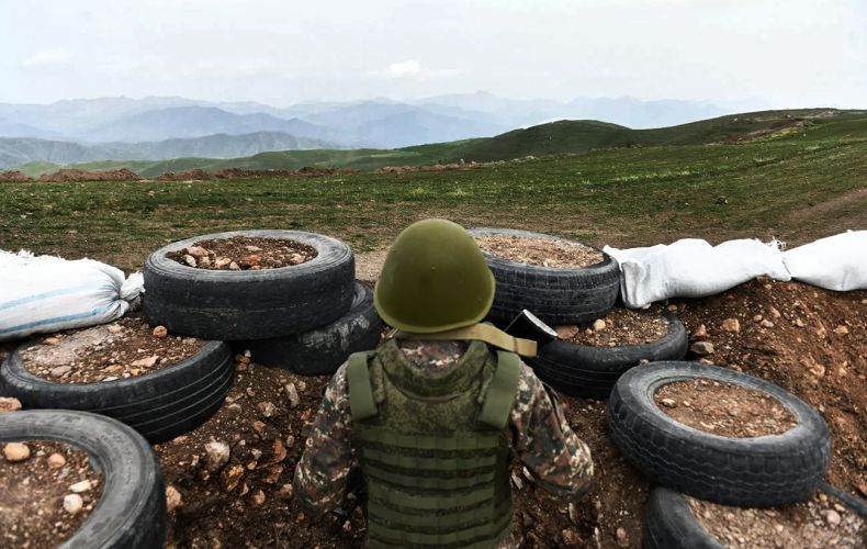 Azerbaijan opens fire at Armenian border positions
