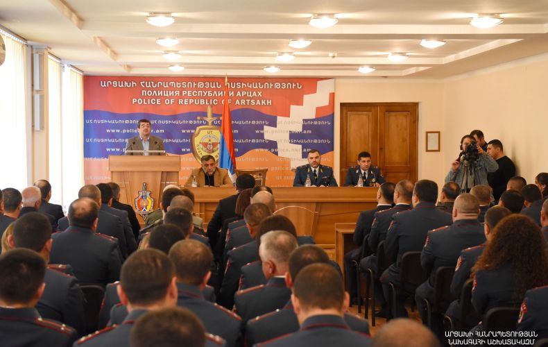 Президент Арутюнян принял участие в собрании, посвященном профессиональному Дню служащего полиции