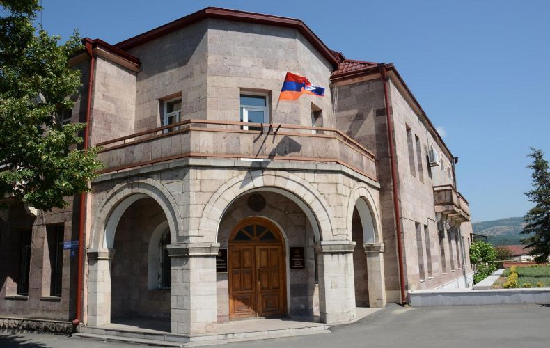 Azerbaijan’s territorial integrity has no relation to Nagorno Karabakh Republic and its status. Artsakh MFA
