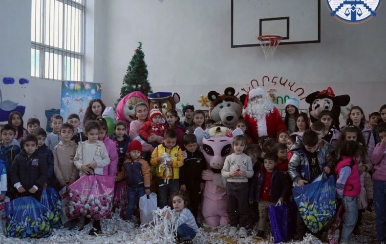 Организованы новогодние мероприятия для детей в приграничных сёлах Арцаха