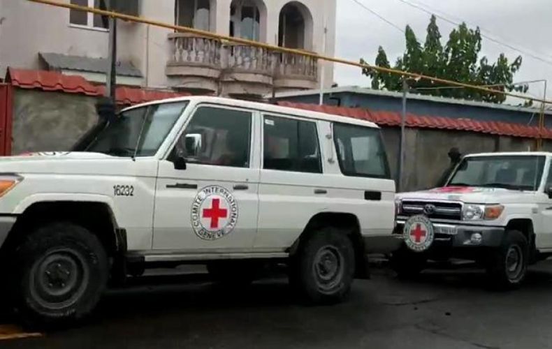 ICRC facilitates transfer of 6 patients from Artsakh to Armenia for urgent treatment