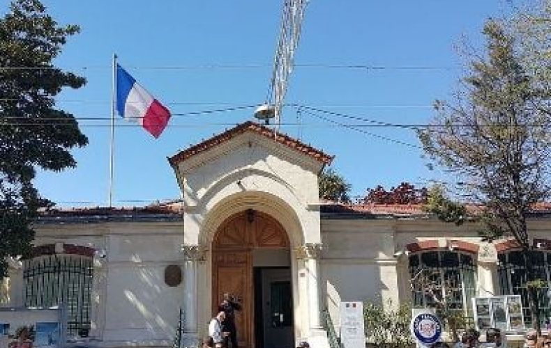 France becomes 5th country to close consulate in Istanbul