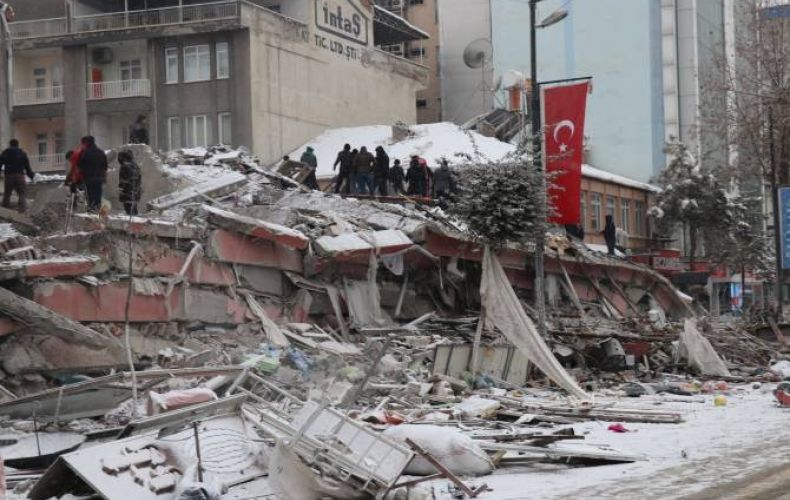 Second powerful earthquake rocks Turkey