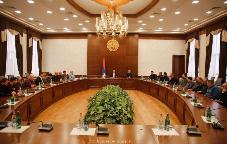 The State Minister of the Republic of Artsakh met with businessmen