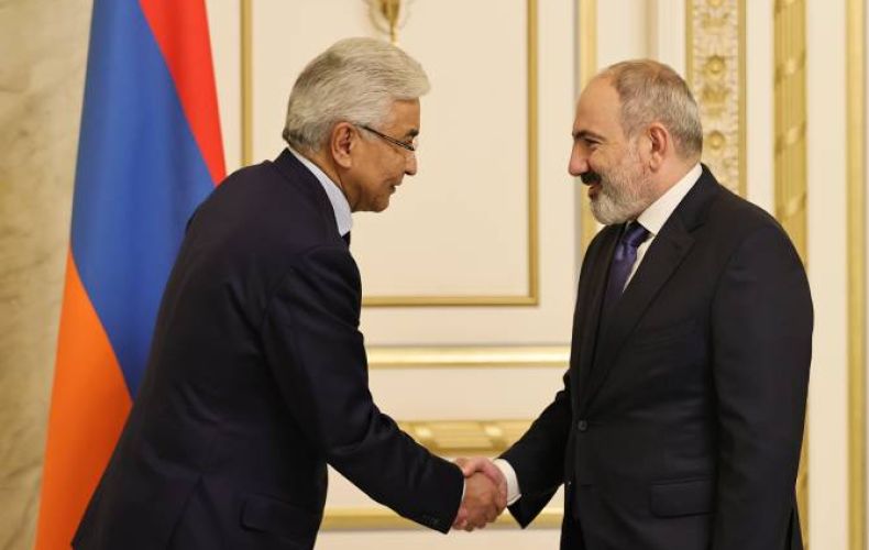 Pashinyan, CSTO Secretary General discuss Armenian-Azerbaijani border situation
