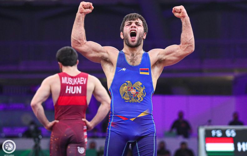 Четыре борца из Армении попали в топ-10 рейтинга UWW