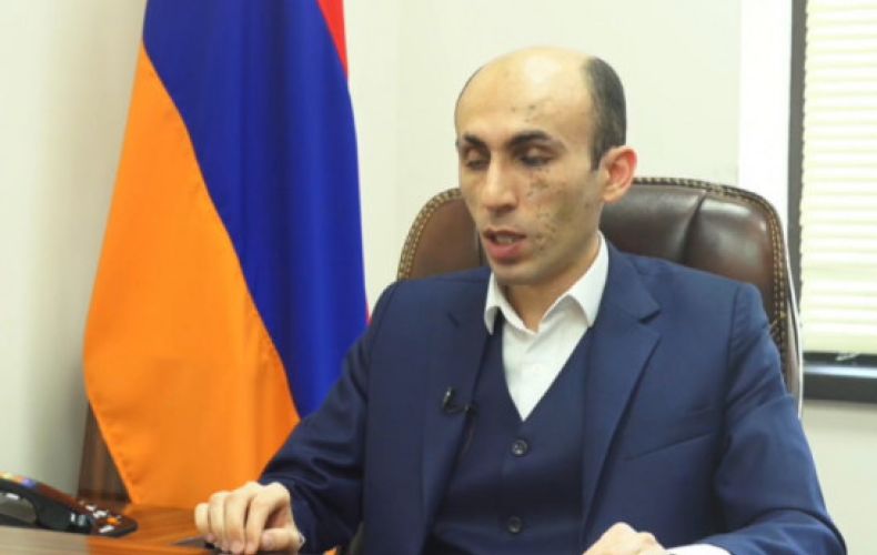 Артак Бегларян задал вопросы азербайджанским пропагандистам и мошенникам, отрицающим общеизвестный факт блокады