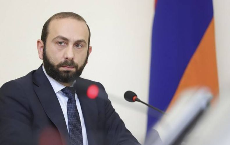 Мирзоян заявил об отсутствии претензий у Армении на определение статуса Нагорного Карабаха