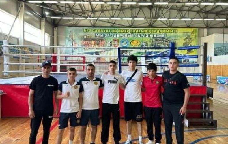 Армянские боксеры с победы стартовали в Казахстане