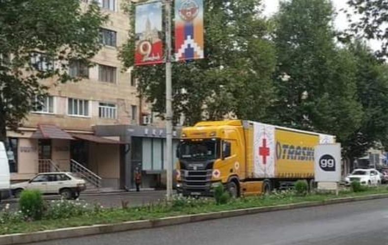 Гуманитарная помощь, отправленная Красным Крестом РФ, находится в Степанакерте