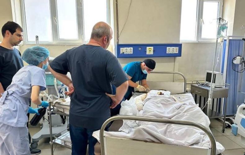 ԼՂ-ից Երևանի հիվանդանոցներ տեղափոխվածներից 7-ը մահացել են. 6-ը՝ բենզինի պահեստի պայթյունից ստացած այրվածքների հետևանքով
