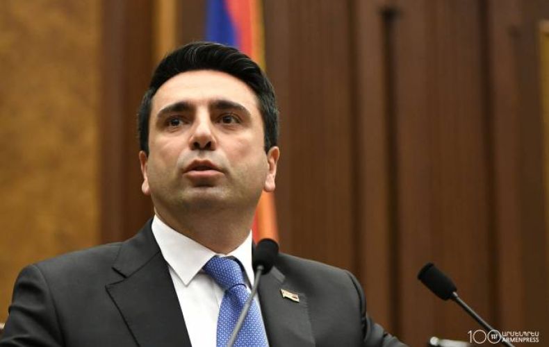 Ален Симонян: Мирный договор может быть заключен в течение следующих 15 дней, если Баку проявит политическую волю