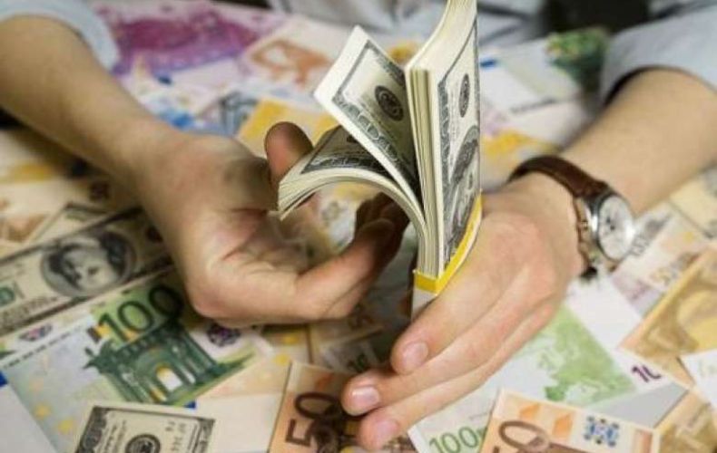 Փոխանակման կետերում փետրվարի 20-ին դոլարը, եվրոն և ռուբլին թանկացել են

