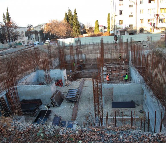 The construction of a new apartment building underway in Stepanakert